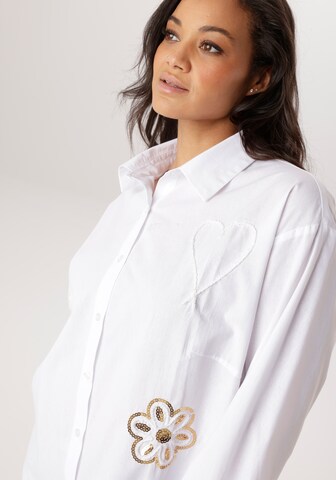 Aniston Blouse in White