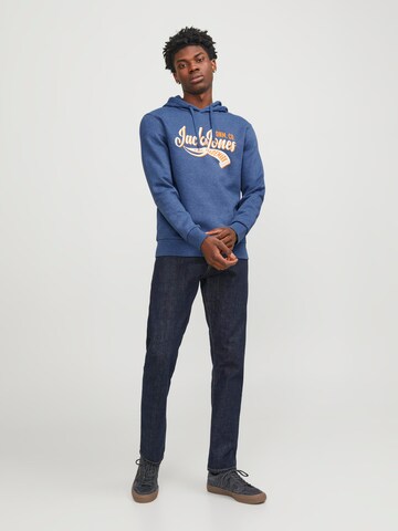 JACK & JONES Sweatshirt i blå