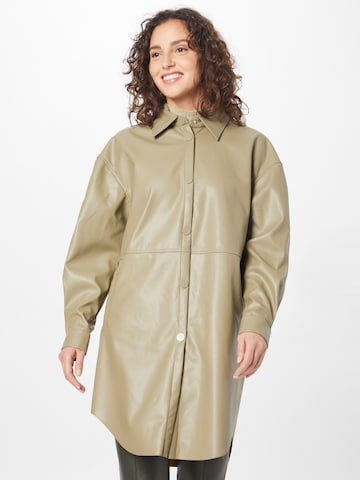 ONLY Between-Season Jacket 'Sia' in Green: front