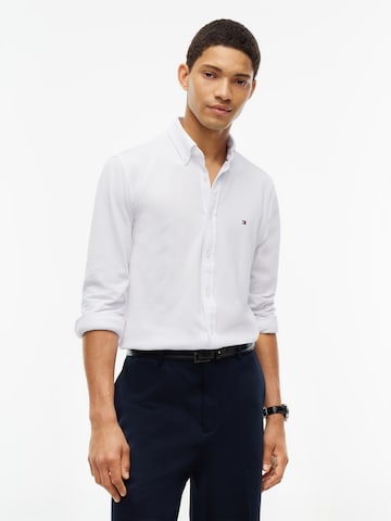 Slim fit Camicia di TOMMY HILFIGER in bianco: frontale