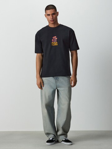 T-Shirt Next en bleu