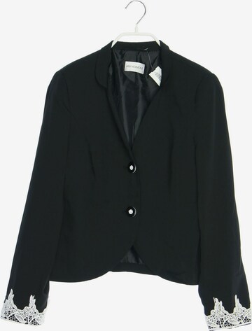 AMY VERMMONT Blazer in S-M in Black: front