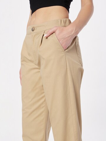 regular Pantaloni con pieghe di Dorothy Perkins in marrone