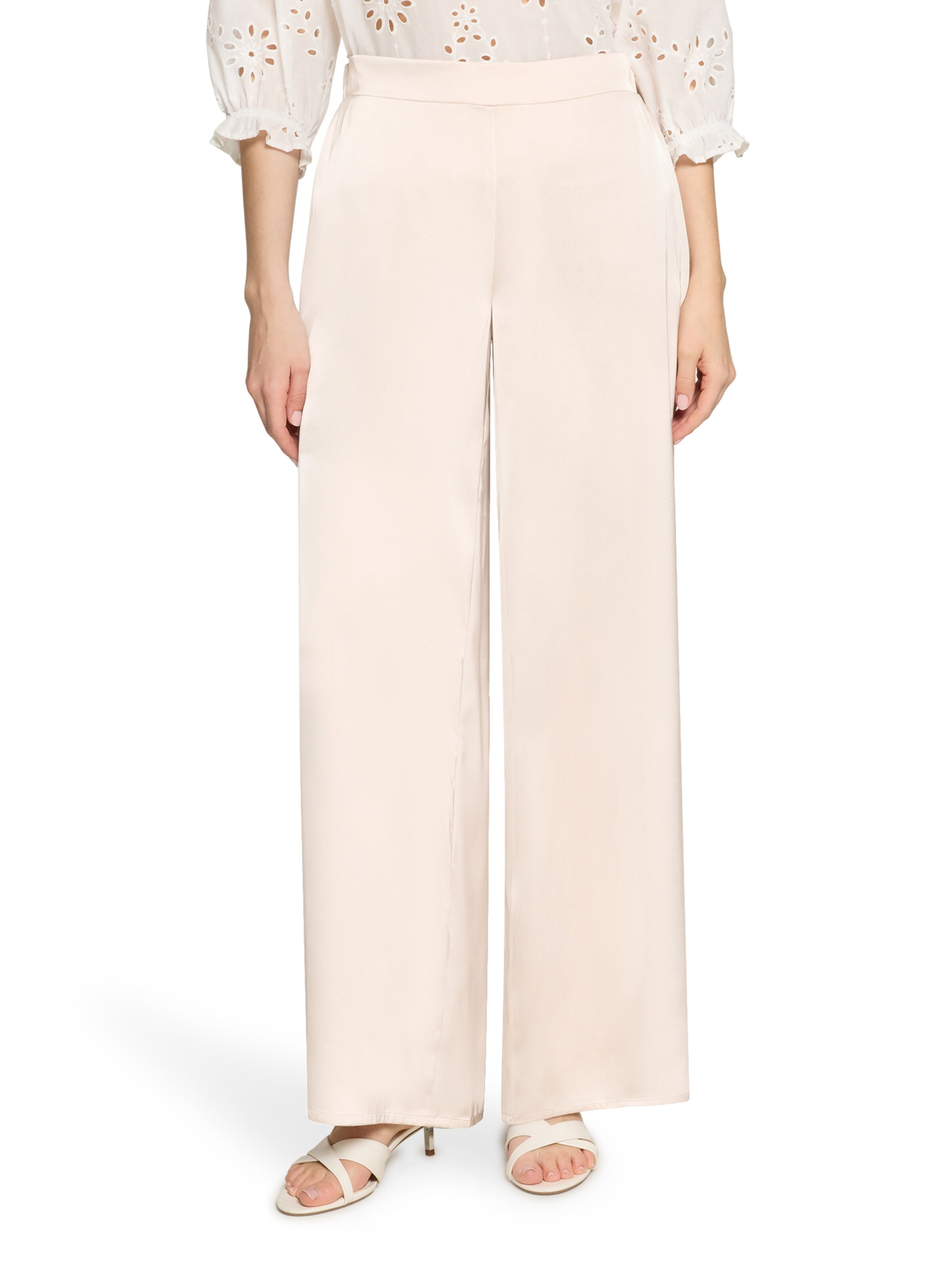 Betty Barclay Regular Pants in Beige