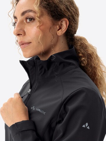 VAUDE Weatherproof jacket in Black