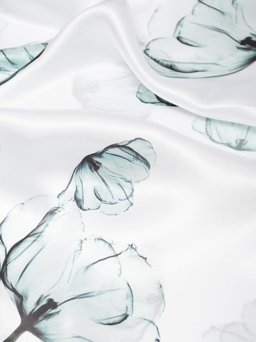 MayTree Schal 'Seidenschal Mohn'‌ in Grün