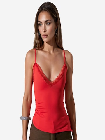 Busem Top 'Tanktops & Camis' in Rood: voorkant