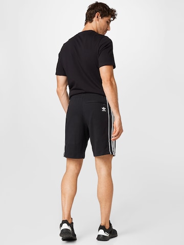 ADIDAS ORIGINALS - Regular Calças 'Rekive' em preto