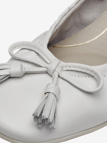 Ballerines TAMARIS en blanc