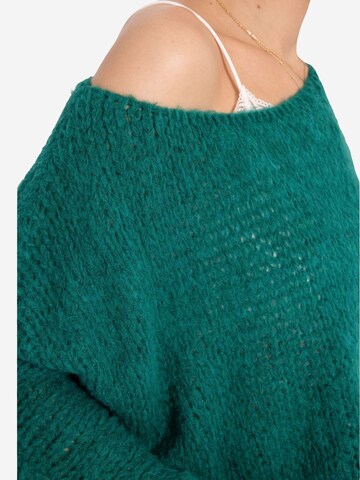 SASSYCLASSY Sweater in Green