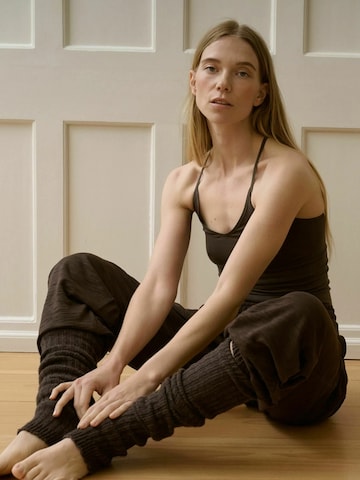 moshi moshi mind Top in Bruin