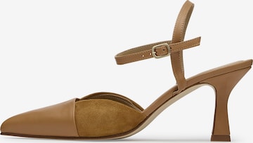 LOTTUSSE Strap Sandals 'Carla' in Brown: front