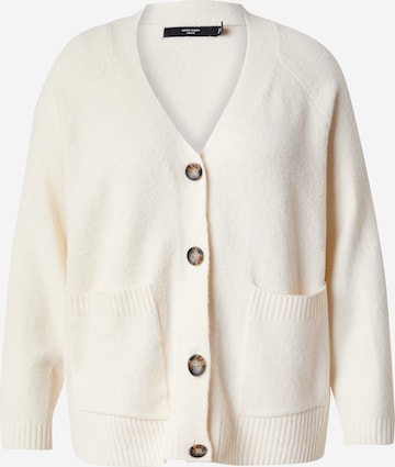 Vero Moda Curve Neuletakki 'VMCBoom' värissä valkoinen: etupuoli