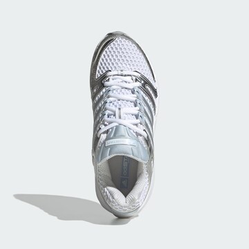 ADIDAS ORIGINALS Σνίκερ χαμηλό 'Adistar Control 5' σε λευκό