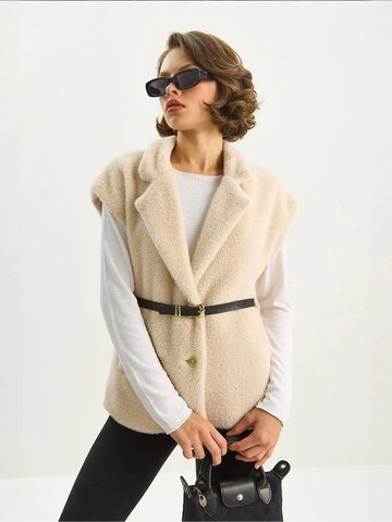Gilet in maglia di Bianco Lucci in beige