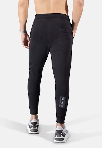 MOROTAI Tapered Sportbroek 'Corporate' in Zwart