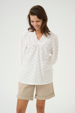 Kaffe Blouse 'Victoria' in White: front