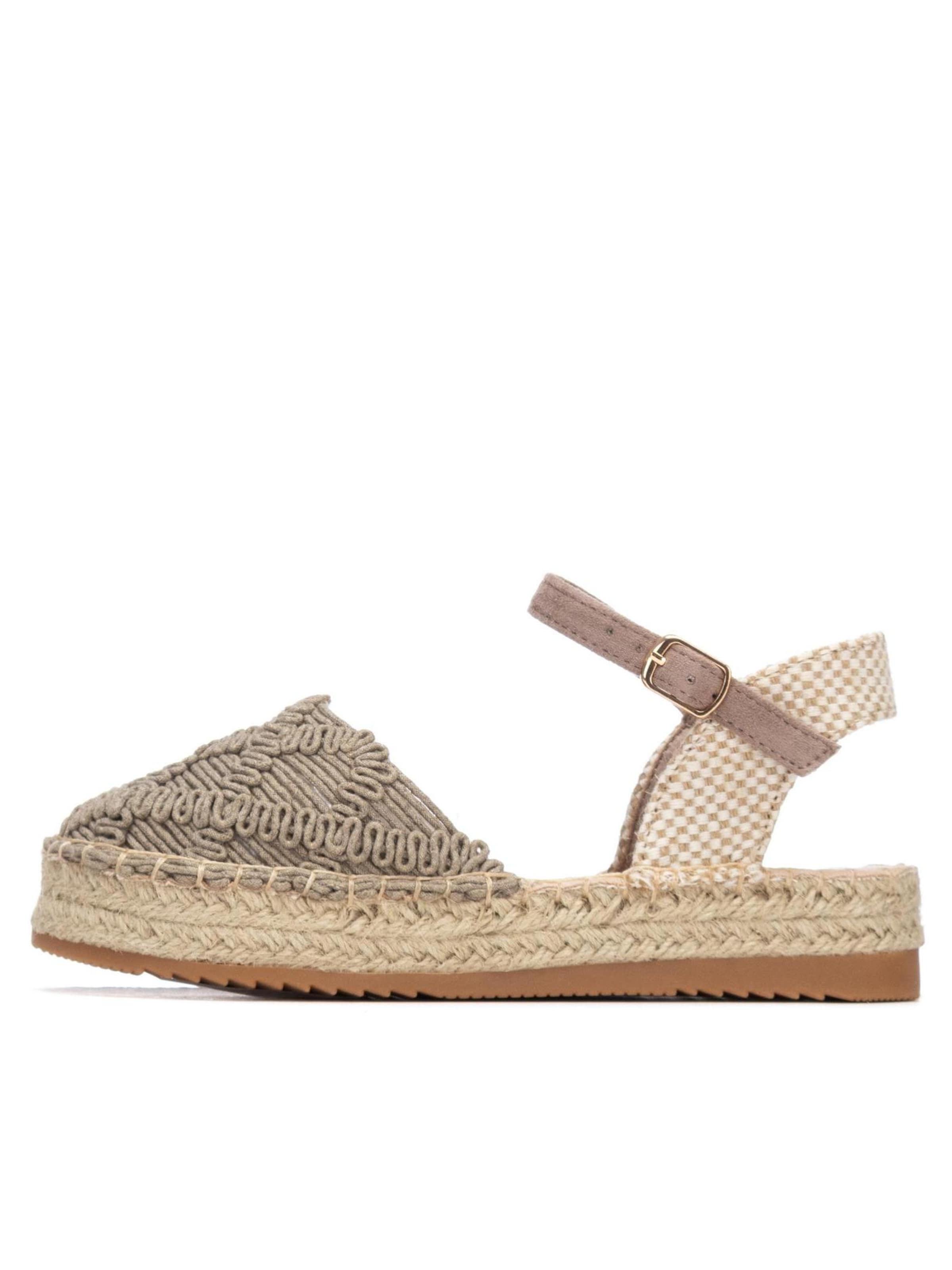 Xti Sandals in Grey: front