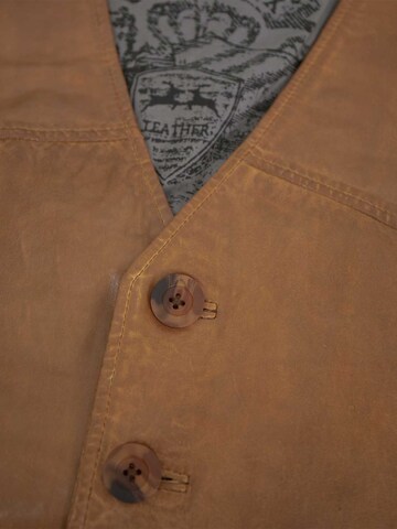 MADDOX Vest 'Emilio' in Brown