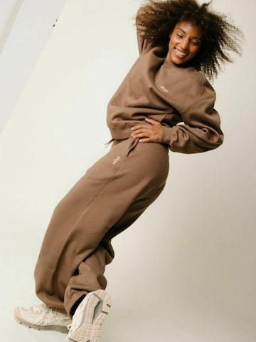 Copenhagen Cartel Regular Broek ' Cartel x Align ' in Bruin: voorkant