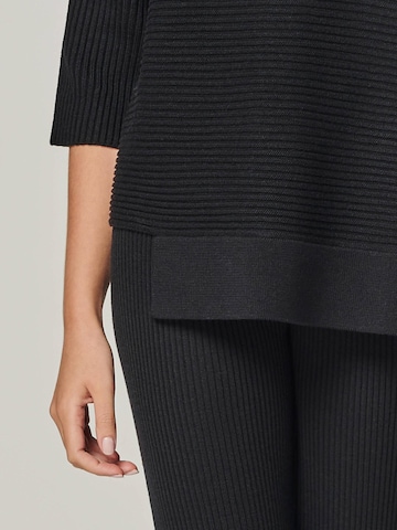 YOU LOOK PERFECT Trui 'BAILEY' in Zwart