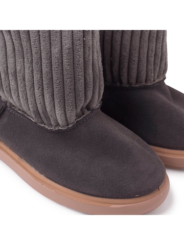 Pisamonas - Bota em cinzento