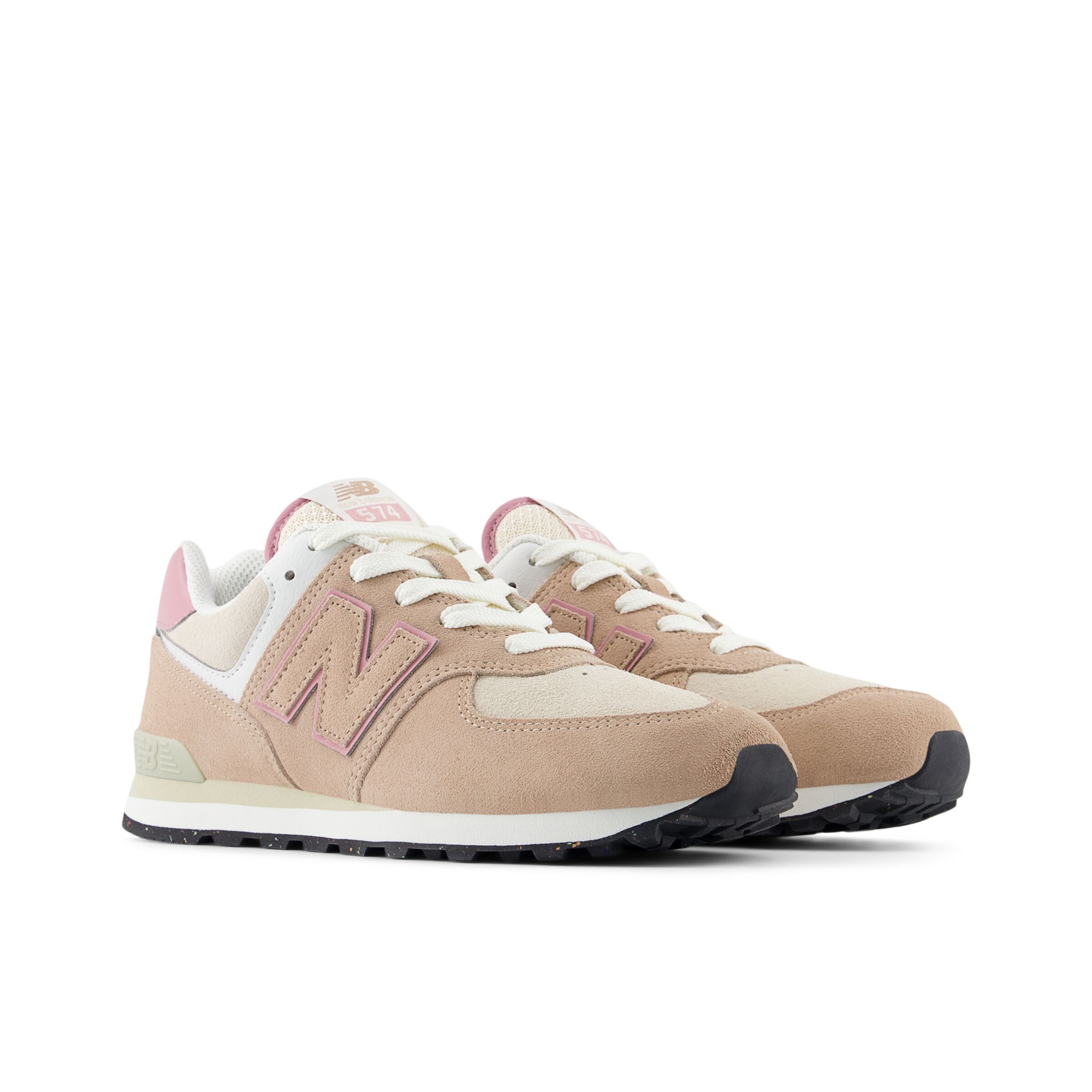 new balance Trainers '574' in Brown