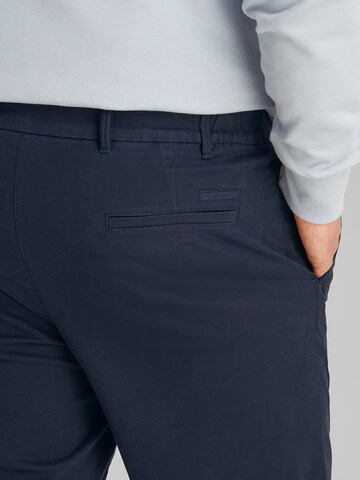 Calvin Klein Big & Tall Szabványos Chino nadrág - kék