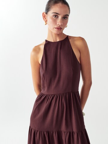 Willa - Vestido 'Aquila' en marrón