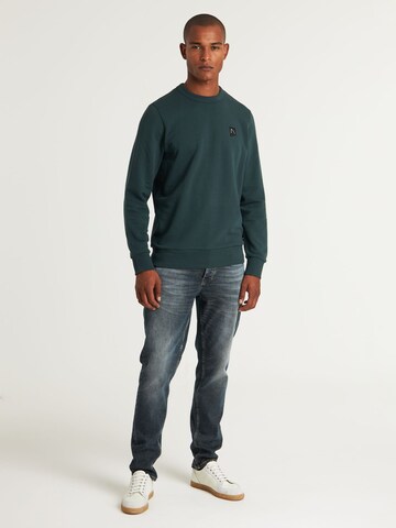 CHASIN' Sweatshirt 'Toby' in Green