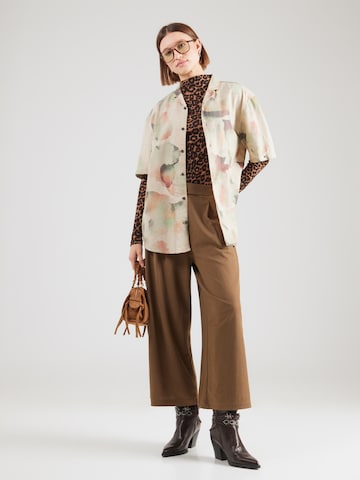 s.Oliver Wide leg Παντελόνι πλισέ σε καφέ