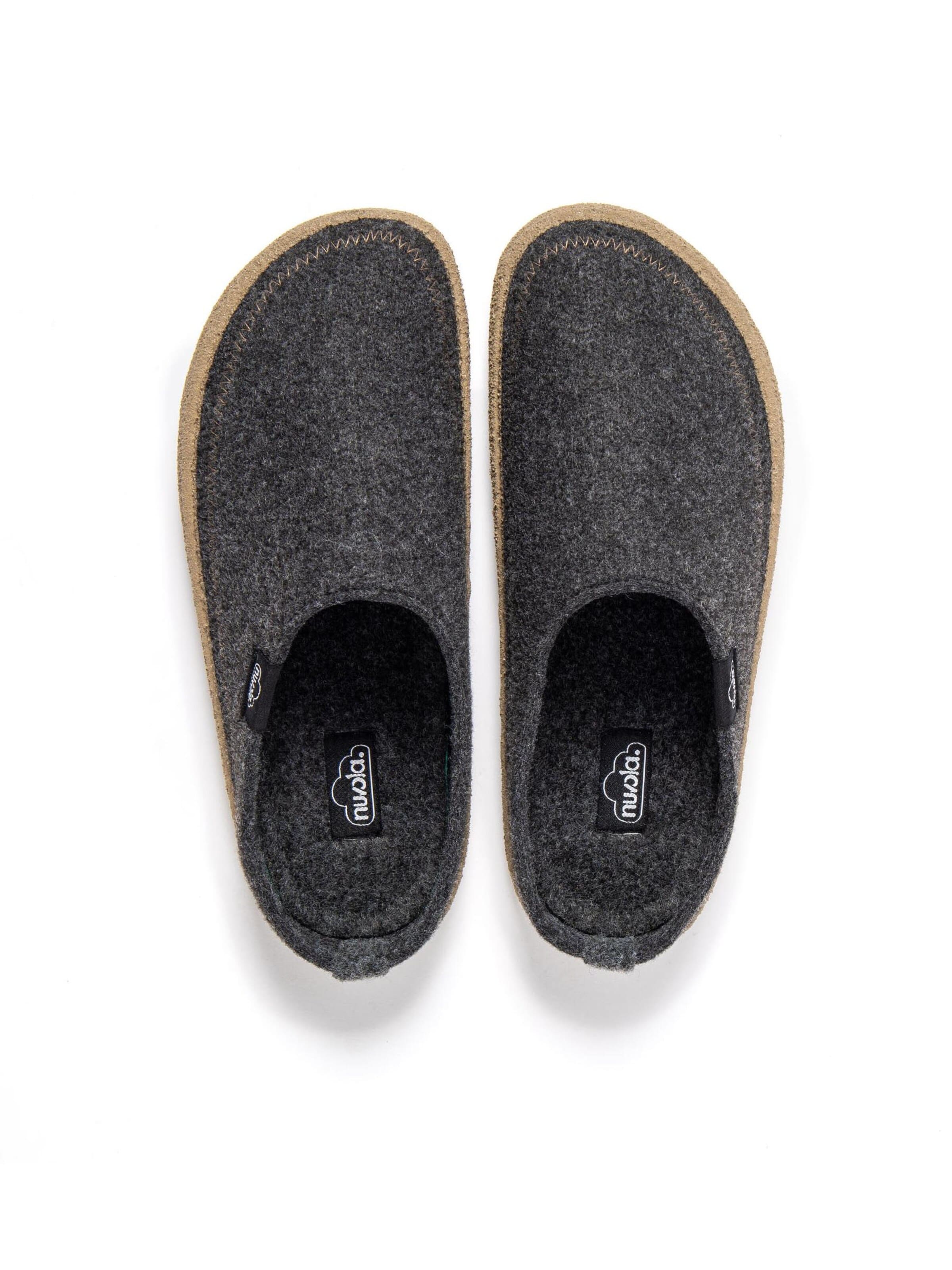 Pantoufle 'Zueco Terra' Nuvola. en gris