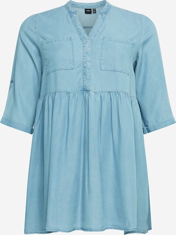 Abito camicia 'Libbie' di Vero Moda Curve in blu: frontale