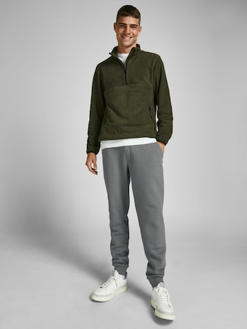 JACK & JONES Tapered Sweathose in Grau