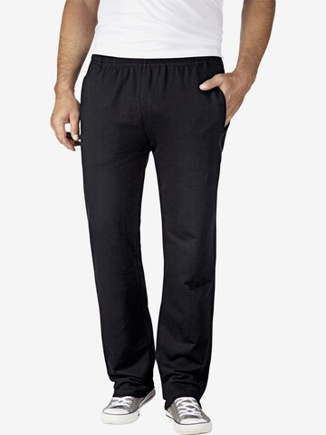 Charles Colby Loose fit Workout Pants ' Baron Pierce ' in Black: front