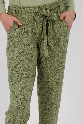 Tapered Pantaloni di Alife and Kickin in verde