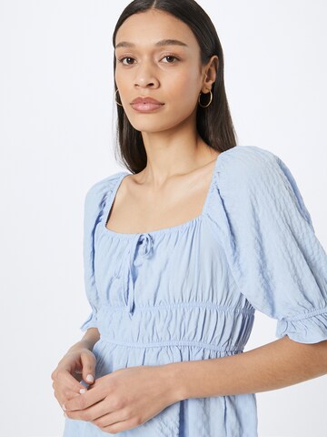 Dorothy Perkins Blouse in Blauw