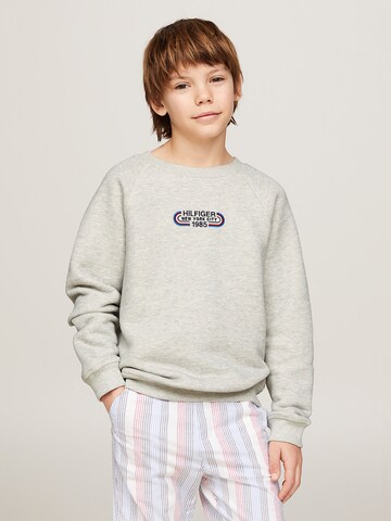 TOMMY HILFIGER Mikina – šedá: přední strana