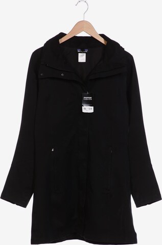 PATAGONIA Jacket & Coat in L in Black: front