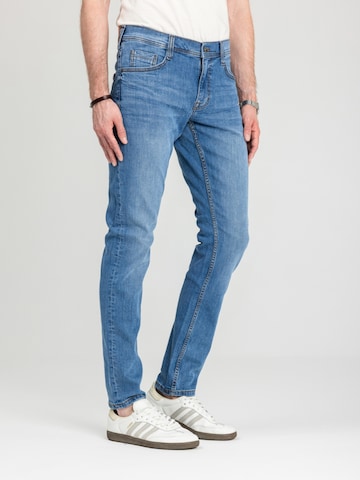 Tapered Jeans 'Mustang Style Oregon Tapered Denim Blue 1018014 5000 682' di MUSTANG in blu