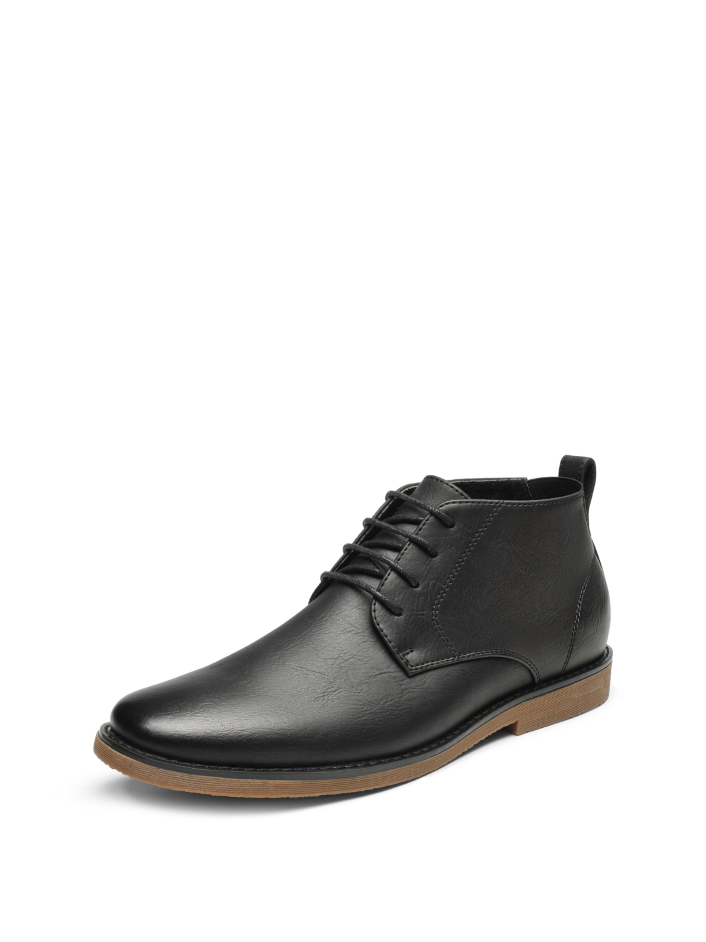 Bruno Marc Chukka Boots in Black: front