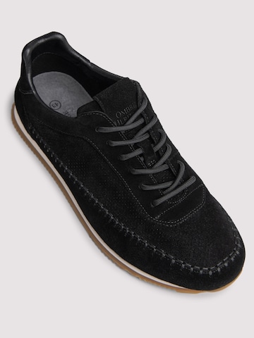 Pantofi de la Ombre pe negru