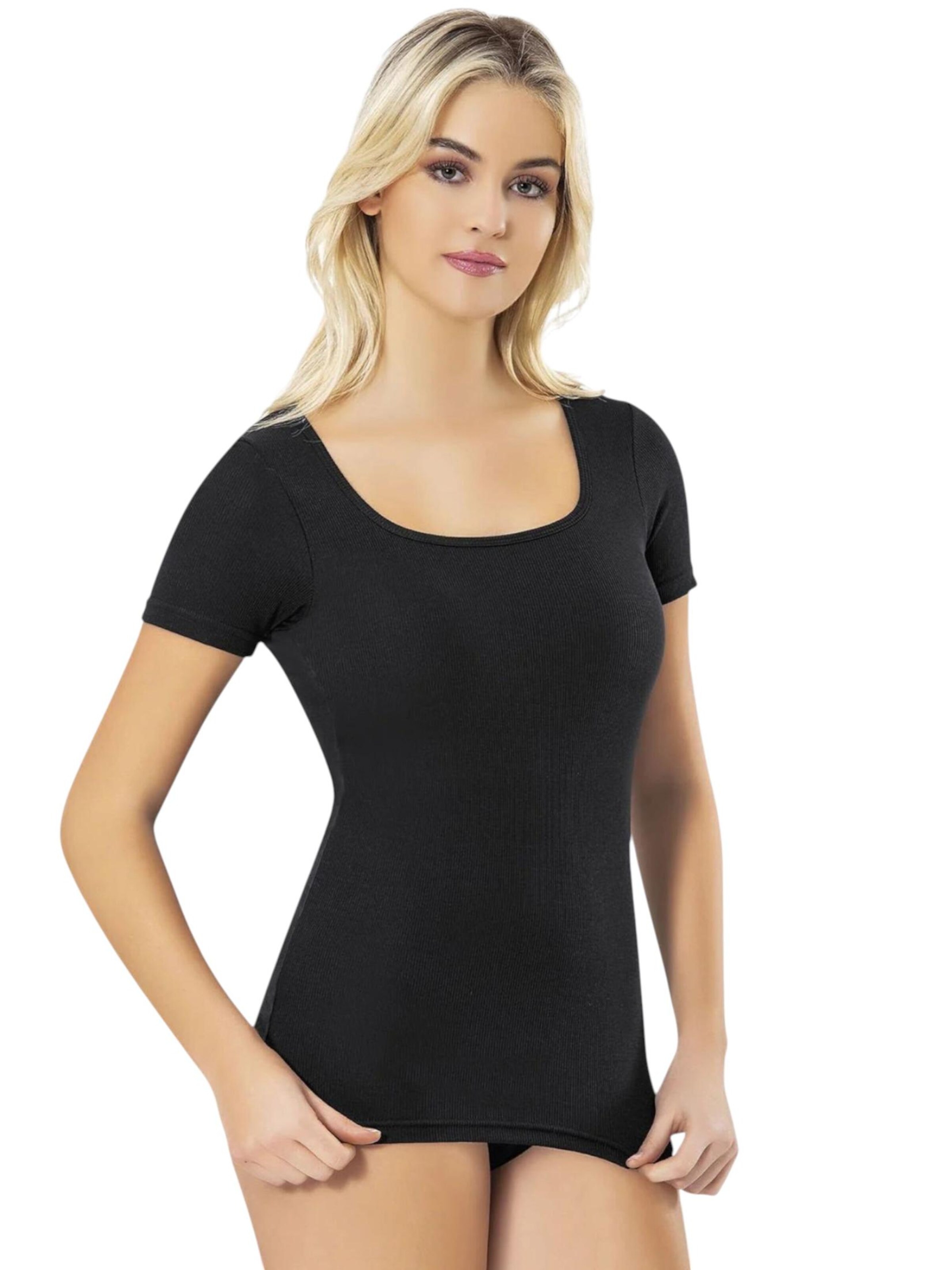 Haut 'SQUAREFORM' fashionshowcase en noir