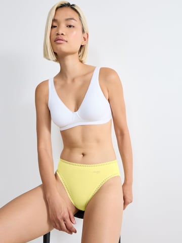 SLOGGI - Braga ' GO Crush High Leg ' en amarillo