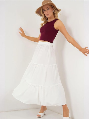 Bigdart Skirt in White