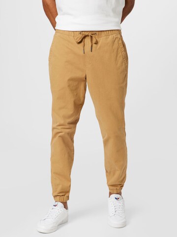 GAP Tapered Broek in Bruin: voorkant