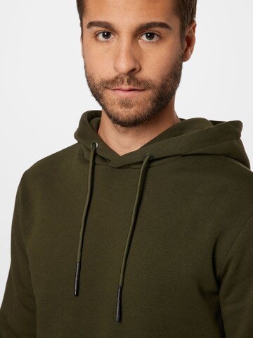 Only & Sons Regular fit Sweatshirt 'Ceres' in Green