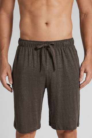 IUMAN Intimissimi Regular Pants in Brown: front