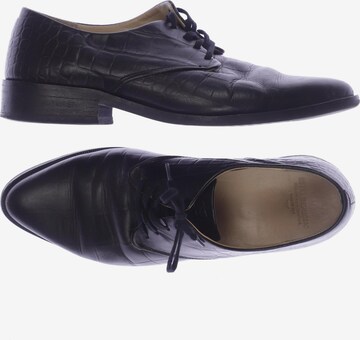 ROYAL REPUBLIQ Flats & Loafers in 39 in Black: front