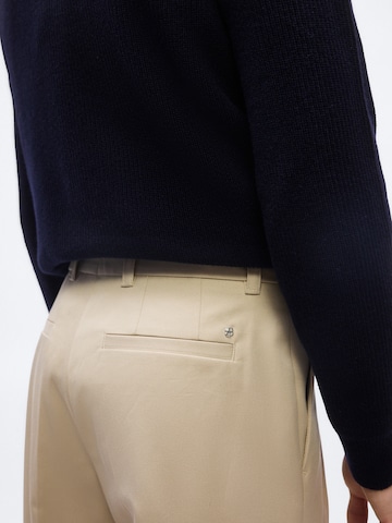 BOSS Обычный Брюки со складками 'C-Pat-BB-DPL-262' в Бежевый